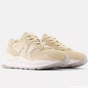 New balance sneakers 5740